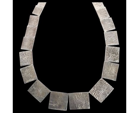 JOHN GRENVILLE - a mid-20th century modernist sterling silver graduated abstract panel link necklace, maker JG, London 1964, 