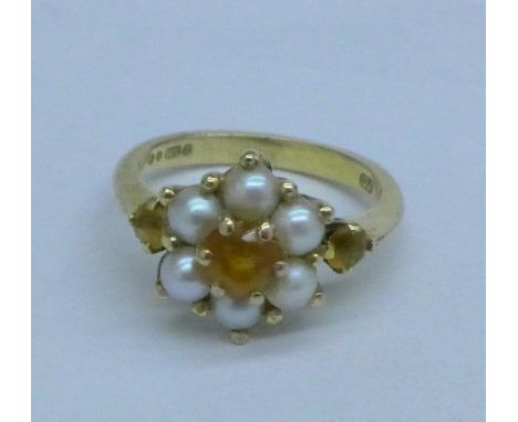 A 9ct gold, citrine and pearl ring, 4g, O