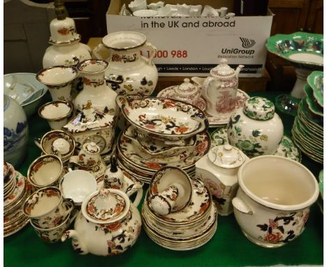 A large collection of Mason's "Mandalay" pattern china wares to include table lamp, clock. vases, dinner plates, teapot, tabl