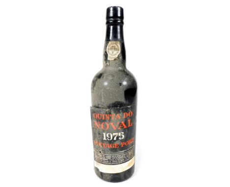 A bottle of Quinta Do Noval 1975 vintage port, 75cl.