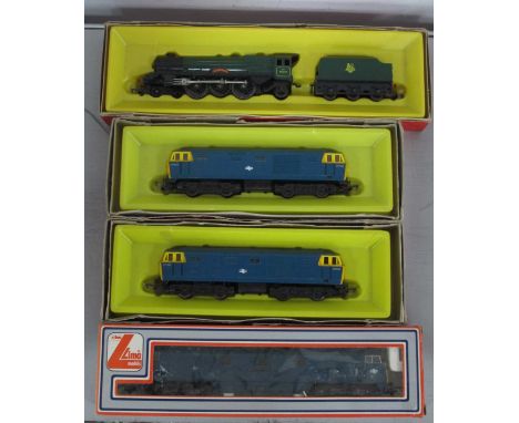 Two Triang 'OO' Gauge/4mm Boxed Diesel Locomotives, Ref No R758 Class 35 Hymek, BR blue R/No D7063; plus a Lima Ref No L20512