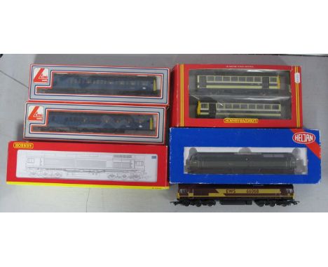 Five 'OO' Gauge/4mm Locomotives for Spares or Repair, comprising a Hornby boxed R326 Class 142 twin railbus (one unit bogie l