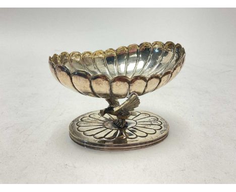 Spanish white metal pedestal dish with bird support, 8cm high

Weight 130.8 grams.