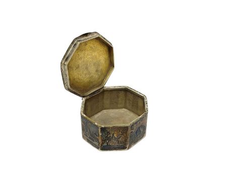 Early 20th century silver and niello work trinket pot of octagonal form, possibly Egyptian, 5cm in diameter, 2.5ozs,.