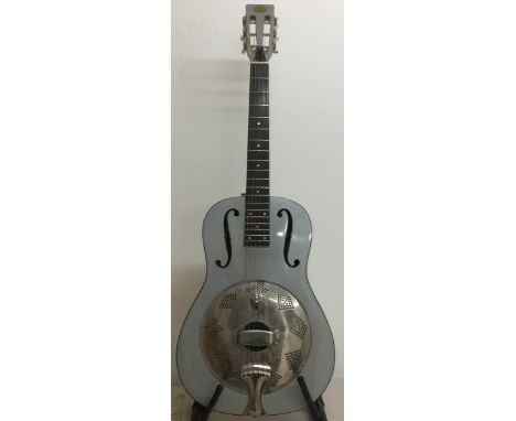 REGAL RC-43 RESONATOR. With it's steel and nickel plated body the RC-45 resonator has a vintage-style aesthetic and is matche