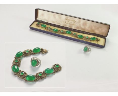 CORNISH STONE COMPANY. A Cornish Stone Company silver & green agate bracelet. Birmingham 1975. Length approx. 19.5cm. Also, a
