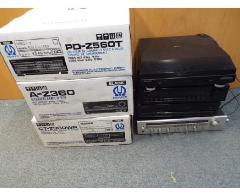 A Pioneer separate hi-fi and speaker system. Estimate £40 - £60