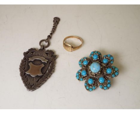 A 9 carat yellow gold ring, approx. weight 2.16 gm, a hallmarked silver fob and a lady's vintage turquoise brooch