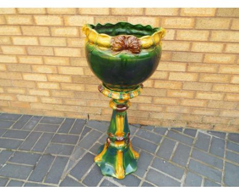 A Victorian Majolica jardiniere planter and stand - Est £30 - £50