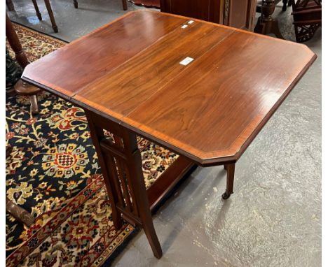 Edwardian mahogany inlaid Sutherland table together with an Edwardian mahogany inlaid tile top pot cupboard.  (2)   (B.P. 21%