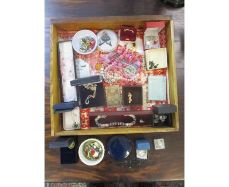 Miscellaneous items to include ornaments and a gents Lorus wristwatch and a quantity of costume jewellery to include a silver