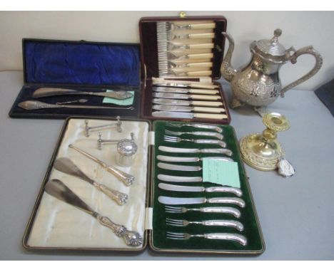 Silver and silver plate to include a three-piece silver handled shoe horn, and two button hooks cased, a set of six silver ha