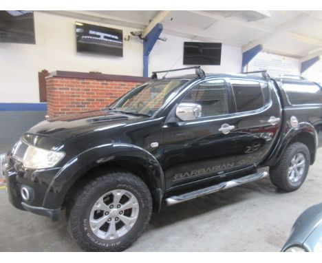 Make &amp; Model: Mitsubishi L200 Barb LB DCB DIDate of Reg: CV61XNZColour: Blackcc: 2477MoT: 06-09-2021Fuel Type: DIESELMile