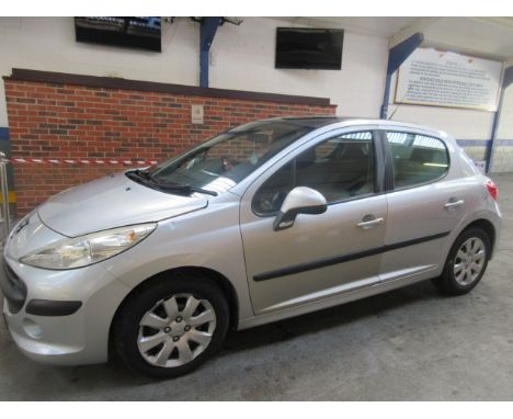 Make &amp; Model: Peugeot 207 HDIDate of Reg: KR09 UGJColour: Silvercc: 1398MoT: 26-11-2020Fuel Type: DIESELMileage: 61kTrans