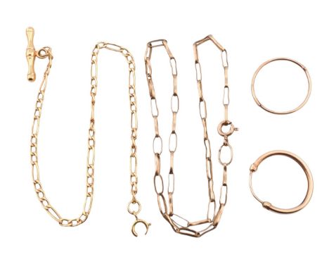 A collection of gold jewellery fragments. The lot to include a 9ct gold Figaro chain bracelet with T-bar, marked 375, AF. A h