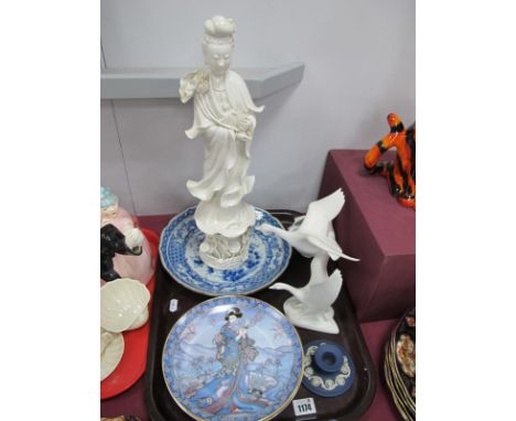 Details about   CHINESE BLUE & WHITE PORCELAIN HAND PAINTED DRAGON PATTERN BOWL W QIANLONG MARK 