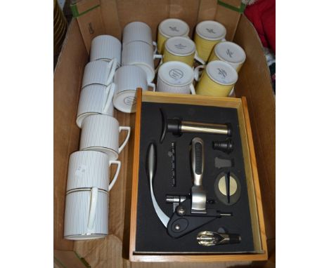 A selection of Jasper Conran and Villeroy and Boch coffee cans plus a cased corkscrew and wine stopper set&nbsp;
