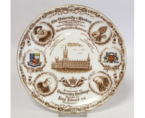 Paragon China commemorative plate for the University of Aberdeen extension of University buildings opened by King Edward VII 