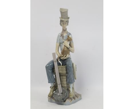 Large Lladro porcelain figure "Sad Chimney Sweep" (Deshollindor Triste), model no. 01001253, sculpted by Salvador Furió, issu