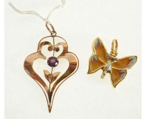 STAMPED 9CT GOLD, AMETHYST SET EDWARDIAN OPENWORK PENDANT, A 9CT GOLD, ENAMEL BUTTERFLY PENDANT 4.4g (2)