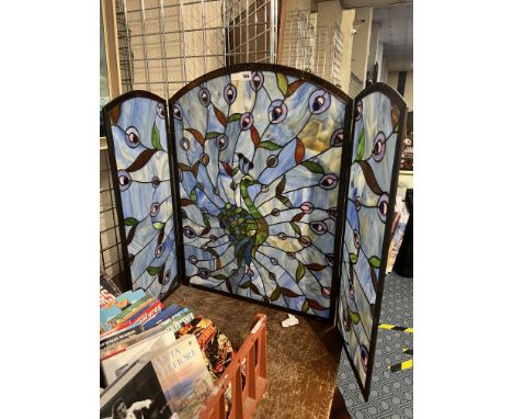 TIFFANY STYLE FIRESCREEN