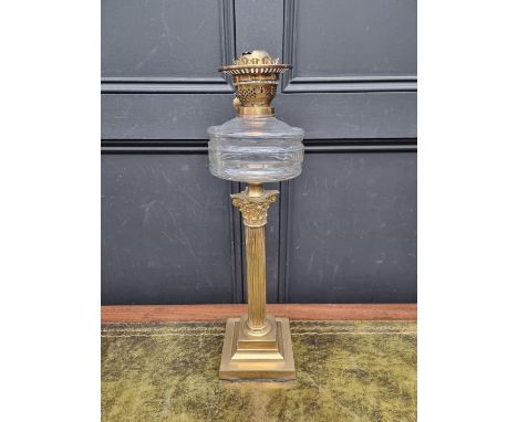 A brass Corinthian column oil lamp,&nbsp;total height 58cm. 
