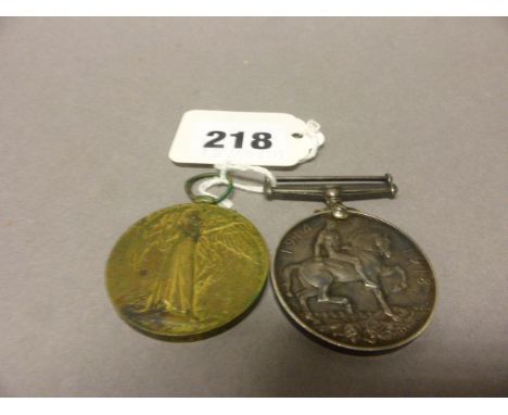 A Pair of World War I Medals awarded to 5894 Pte GR Binks 2-Lond R