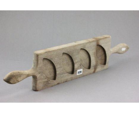 A Vintage Two Handled Kitchen Mould