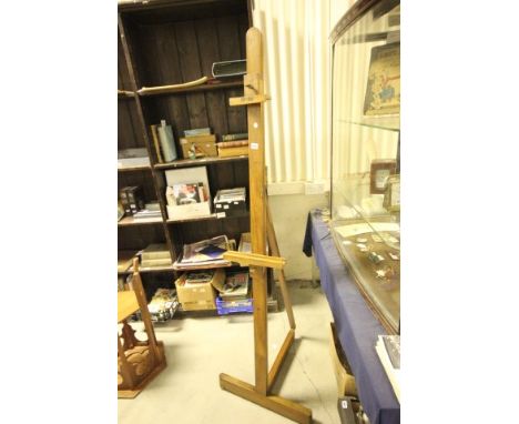 A Large Vintage Pine Easel 