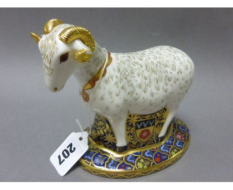 A Boxed Royal Crown Derby Paperweight with gold stopper Heraldic Derbyshire Ram Limited Edition No 386 of 950 with certificat