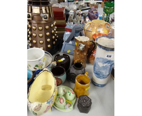 A parcel of mixed china including Carltonware condiments, Portmeirion planter etc