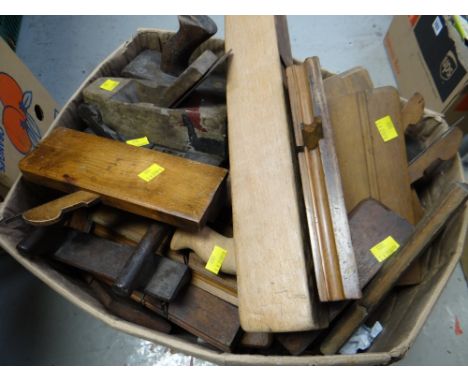 A large quantity of carpentry tools