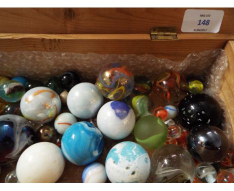 A box of assorted vintage marbles 