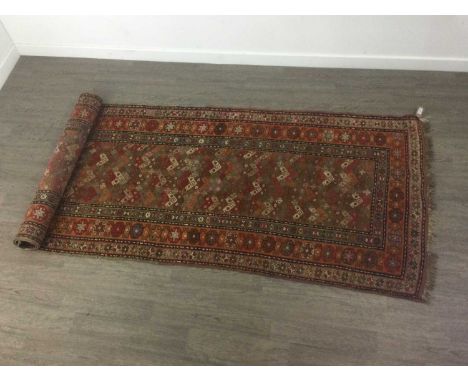 AZARBAIJANI RUNNER,Baku region, approximately 210cm x 102cm