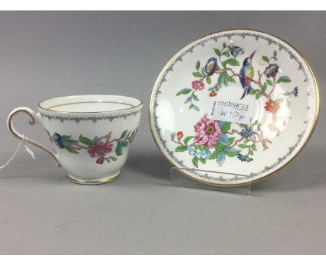 AYNSLEY TEA SERVICE,decorated with the Pembroke pattern, comprising six cups, six saucers, six side plates, sugar bowl and mi