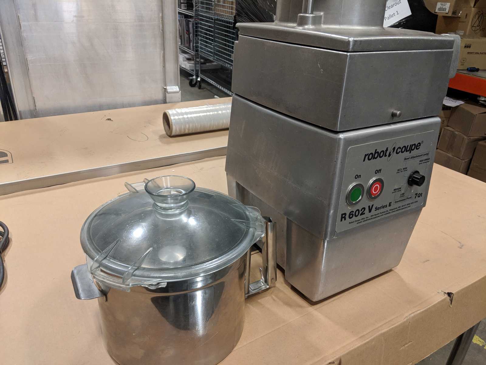 Robot Coupe R602V with Processor Housing, Dicing Grid and Slicing