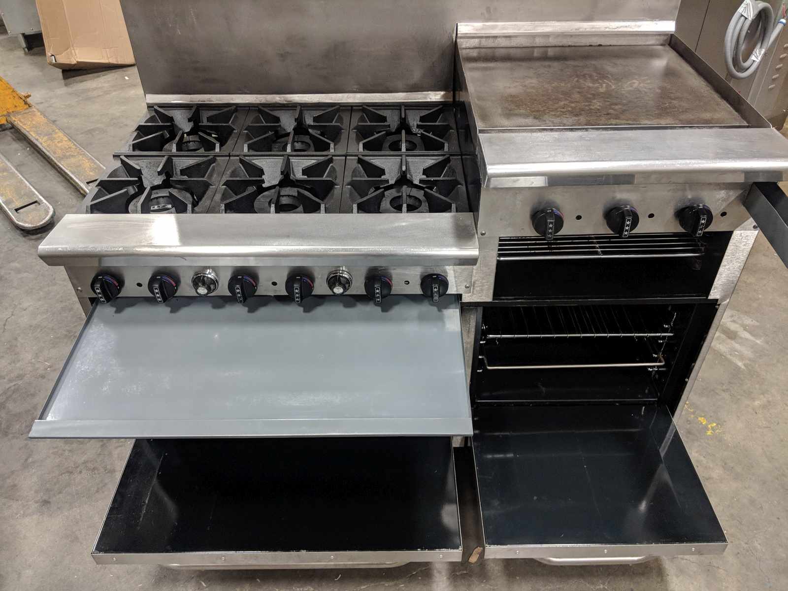 Tristar 60" Natural Gas Combination Six Burner 24" Griddle/Charbroiler