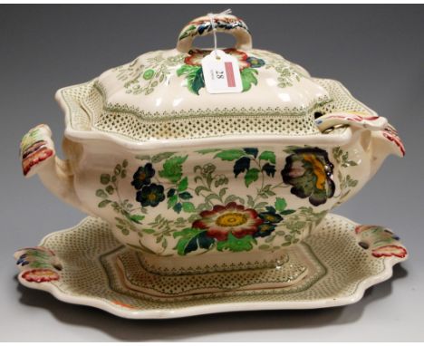 A large Mason's ironstone tureen and cover with ladle, on stand, in the Paynsley pattern   Condition Report / Extra Informati
