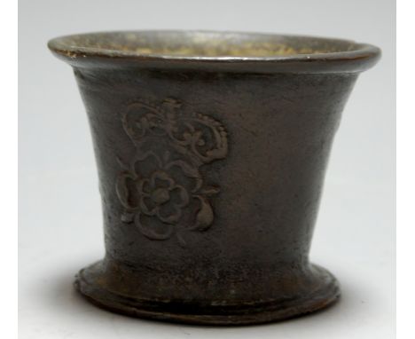 A 19th century bronze mortar, the frieze relief decorated with crowned roses, h.9cm 