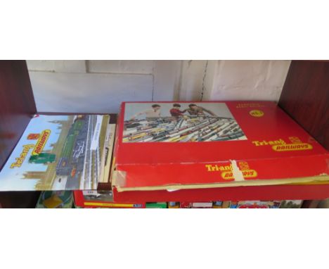 Triang OO R.S.1. Princess Victorian passenger set with instructions in original box, 1961 catalogue and Minix Austin A60 Salo