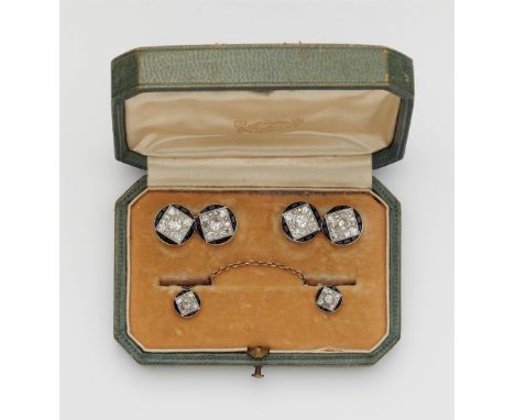 Art Déco-Frackset mit DiamantenPlatin, 18 kt Gelbgold. Bestehend aus einem Paar runden Manschettenknöpfen und zwei Hemdknöpfe