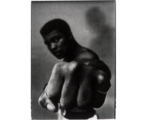 Thomas Hoepker (München 1936 – lebt in New York). „Ali“, Chicago. 1966Späterer Archival Pigment-Print. 48,7&nbsp;×&nbsp;34,7&