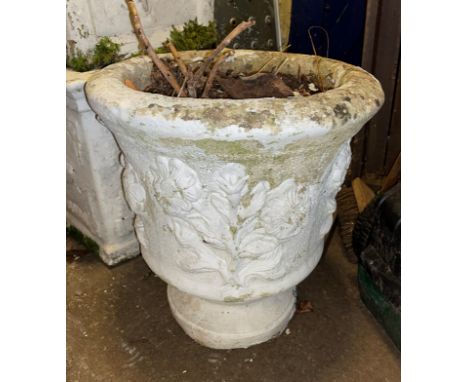 CIRCULAR FLORAL DECORATED PLANTER 