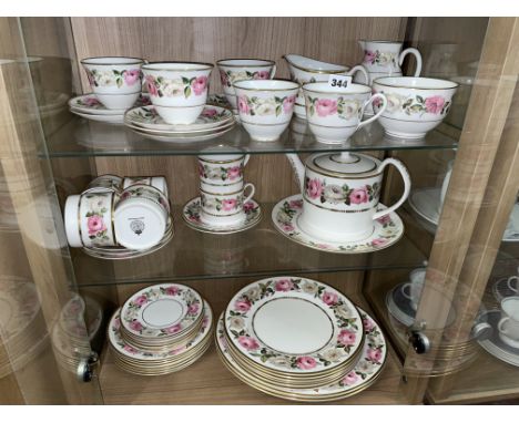 EXTENSIVE ROYAL WORCESTER ROYAL GARDEN BONE CHINA TABLE SERVICE AND COFFEE SET