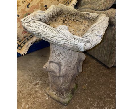 STONEWORK TREE TRUNK BIRD BATH