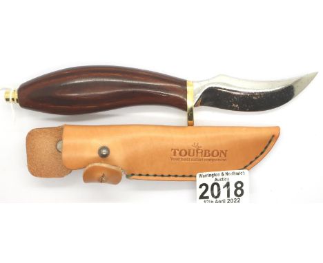 J Nowill &amp; Sons hunting knife with carbon steel through Tang. P&amp;P Group 1 (£14+VAT for the first lot and £1+VAT for s