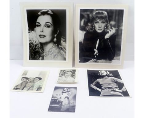 A COLLECTION OF EARLY TO MID 20TH CENTURY ENTERTAINERS AND FILM STARS, BLACK AND WHITE PORTRAIT PHOTOGRAPHS, some autographed