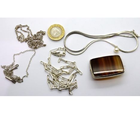 Four silver necklaces and a white metal banded agate brooch. P&amp;P Group 1 (£14+VAT for the first lot and £1+VAT for subseq