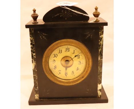 Victorian slate and marble mantel clock, H: 20 cm, working at time of lotting. P&amp;P Group 3 (£25+VAT for the first lot and
