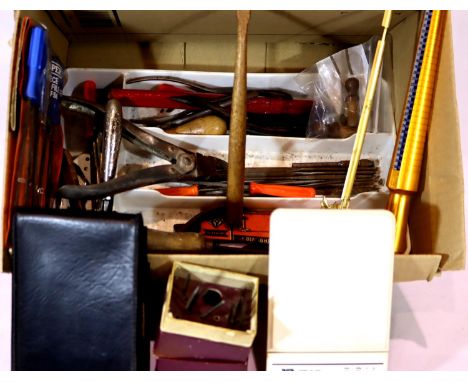 Selection of vintage clock and watch repair tools. P&amp;P Group 2 (£18+VAT for the first lot and £3+VAT for subsequent lots)
